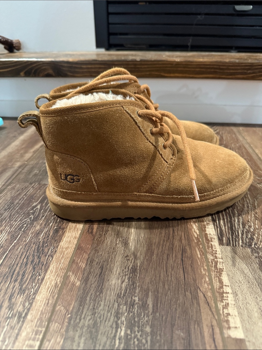 UGG Chestnut/Tan Suede Lace-Up Shearling Ankle Boots